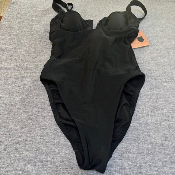 High Leg Balconette Underwire One Piece Swimsuit - Shade & Shore XS (0-2) - Picture 2 of 9